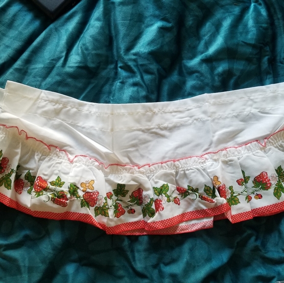 Valances Strawberry True Vintage 50x10